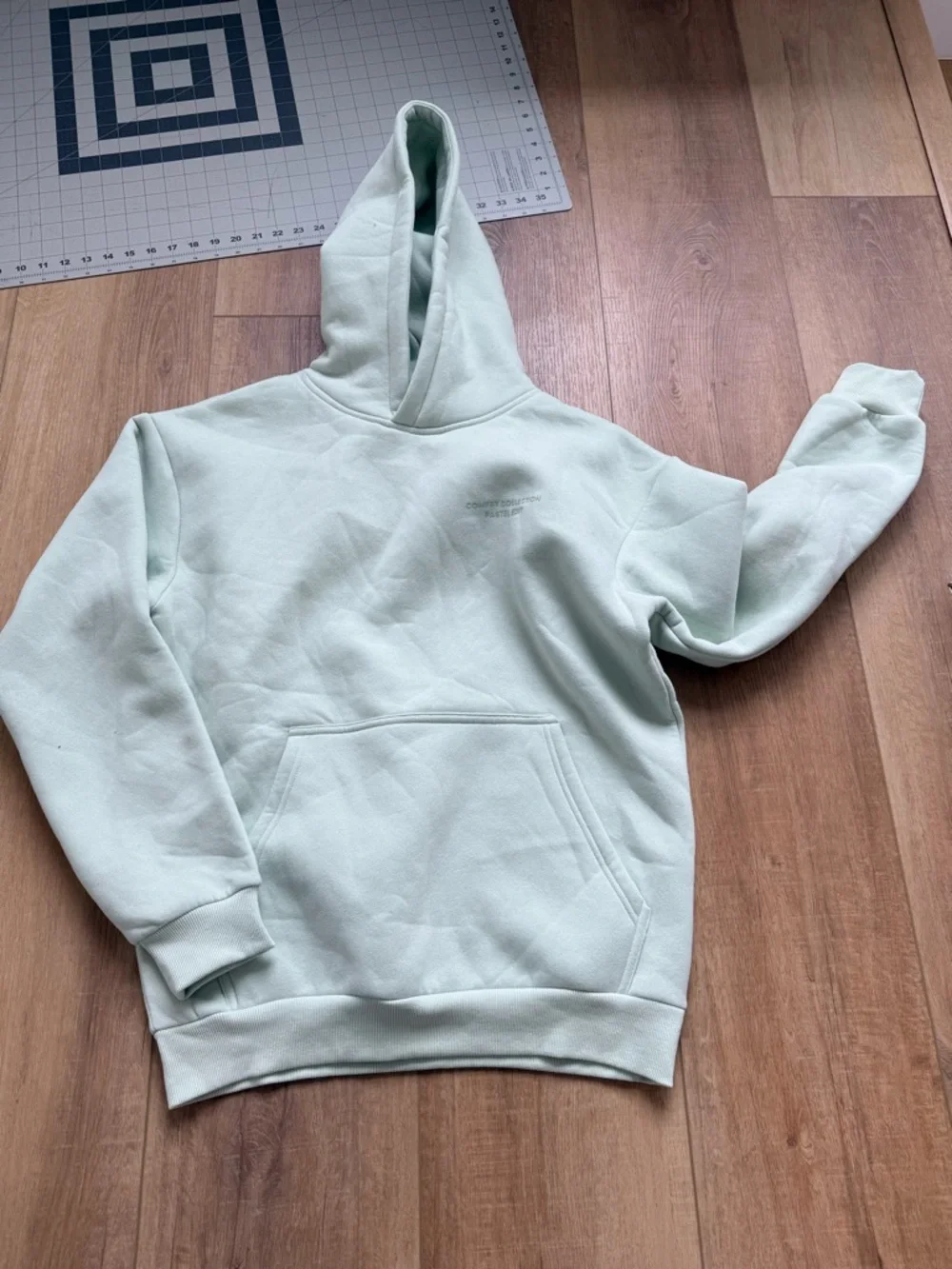 Comfrt Paste collection hoodie - Picture 4 of 6